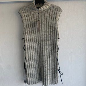 BCBGMAXAZRIA Women's Mock-Neck Tunic Sweater Top